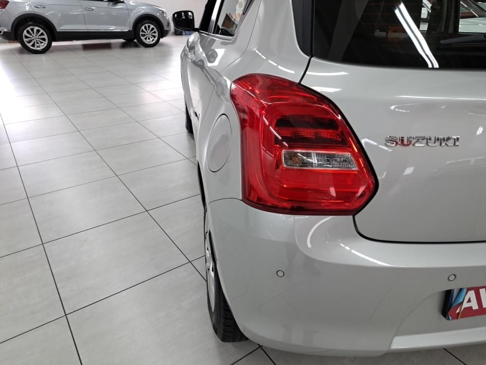 Suzuki Swift 1.2I Gl Amt