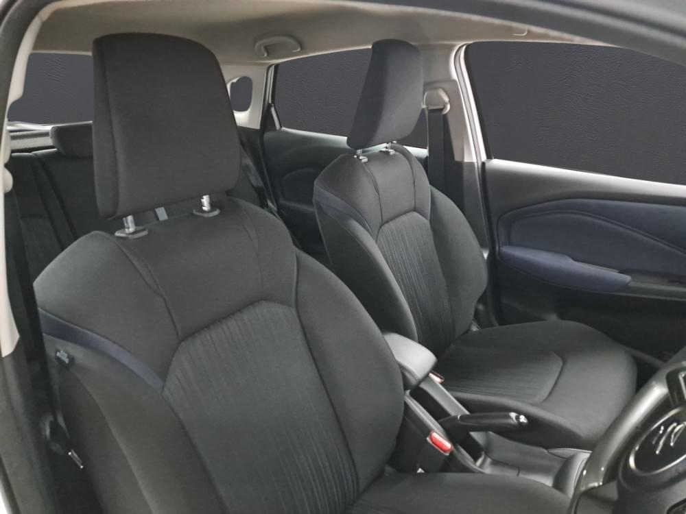Suzuki Baleno 1.5 Gl At