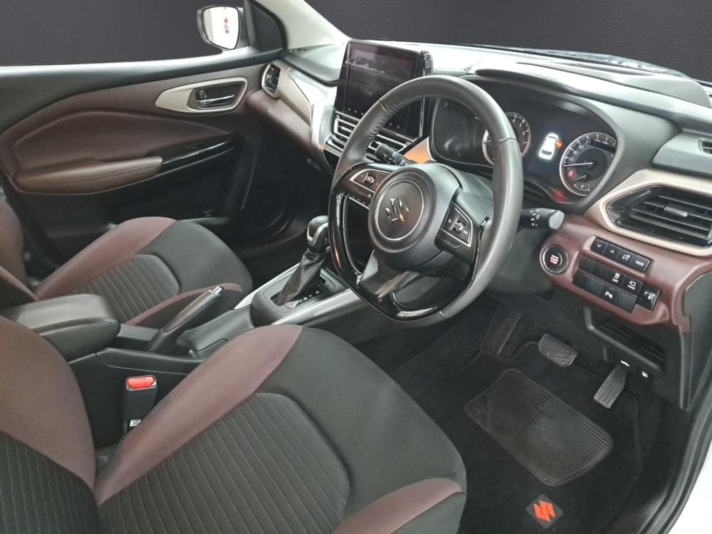 Suzuki N/A 1.5 Glx At