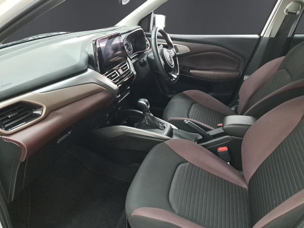 Suzuki N/A 1.5 Glx At