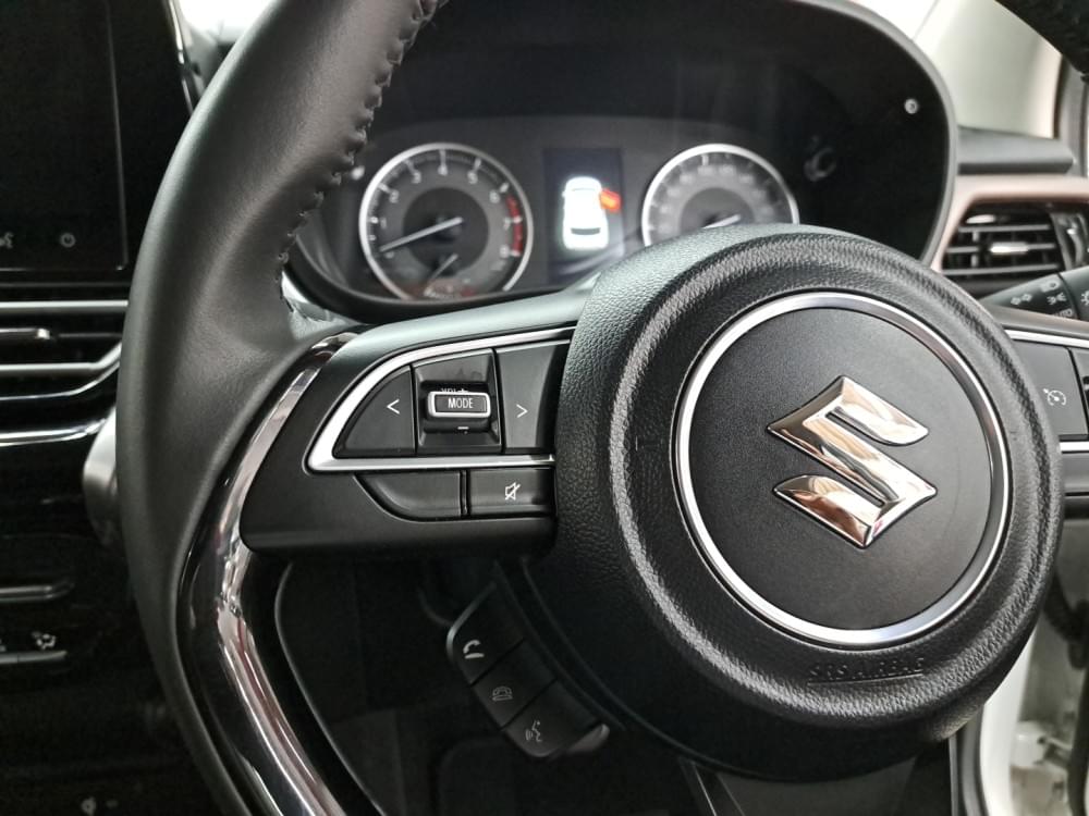 Suzuki N/A 1.5 Glx At