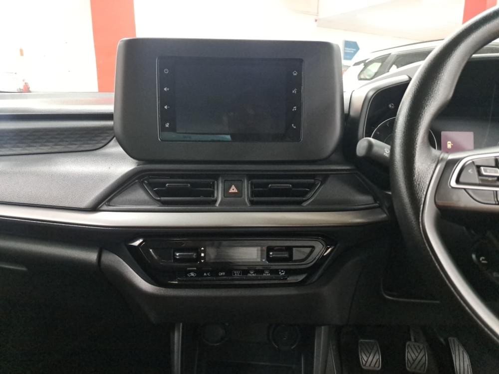 Suzuki N/A 1.2 Gl Plus Mt