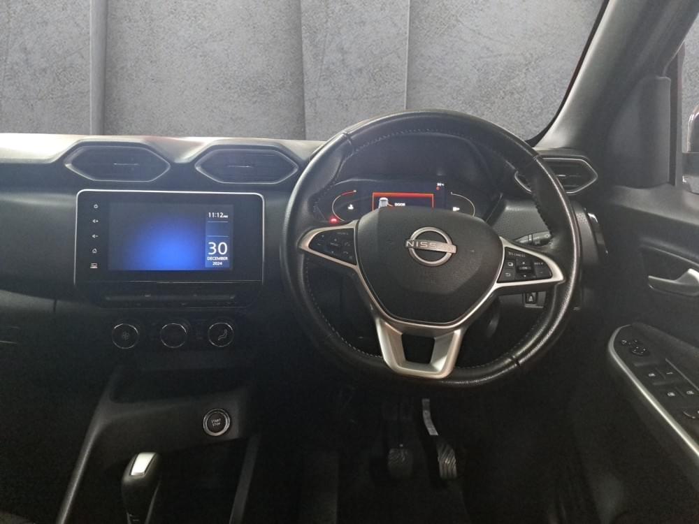 Nissan Magnite 1.0 Acenta Plus Cvt Oled