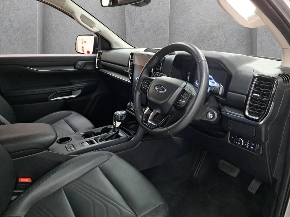 Ford Everest 2.0 Xlt 4X2 At