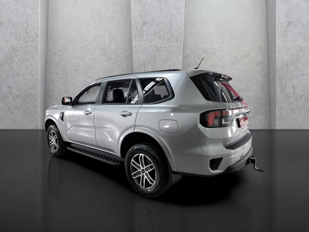 Ford Everest 2.0 Xlt 4X2 At