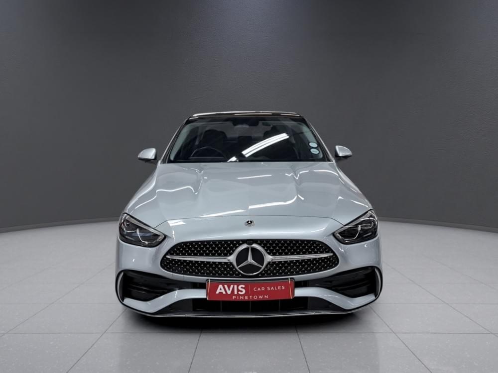 Mercedes Benz C-Class Sedan 220D