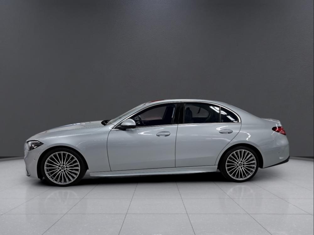 Mercedes Benz C-Class Sedan 220D