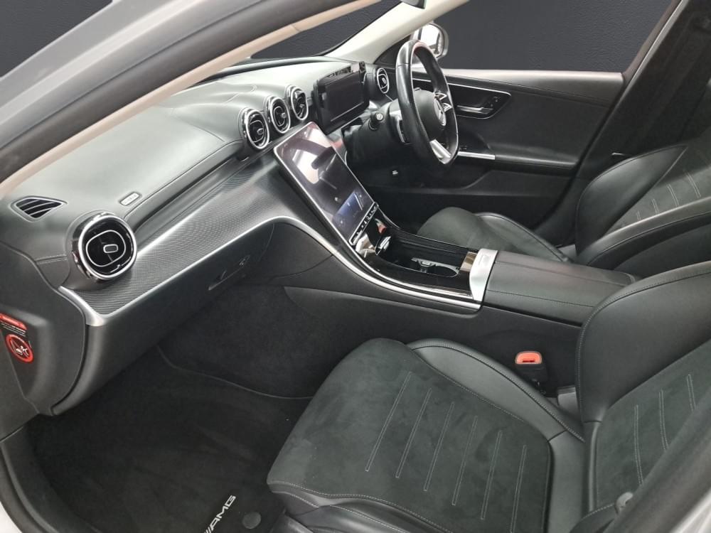 Mercedes Benz C-Class Sedan 220D