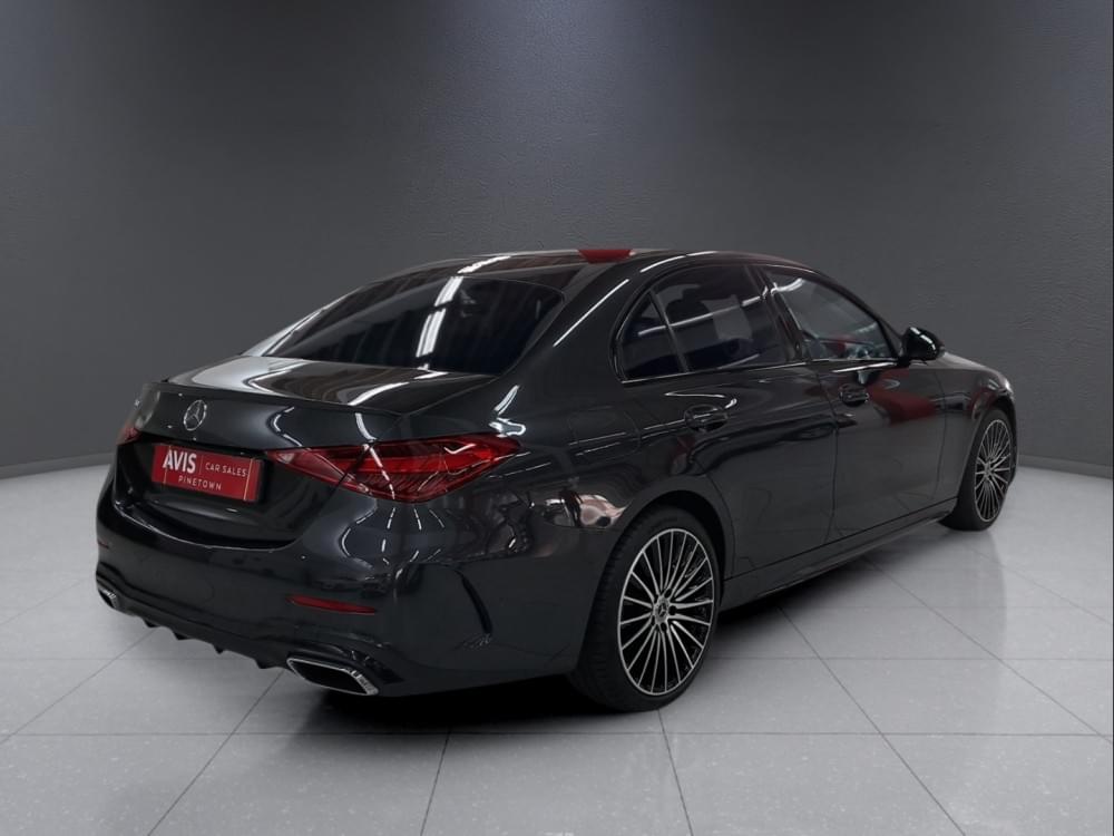 Mercedes Benz N/A 220D