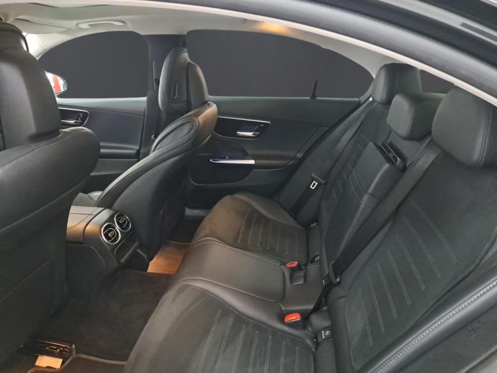 Mercedes Benz N/A 220D