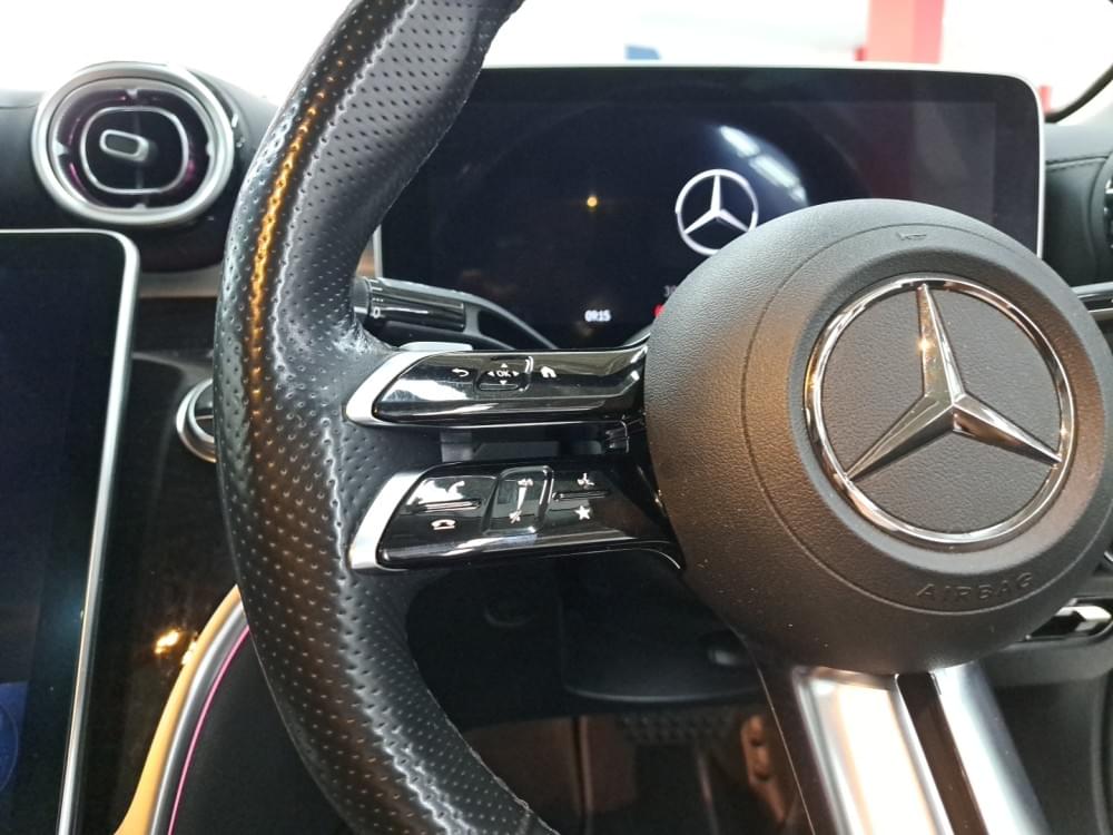 Mercedes Benz N/A 220D