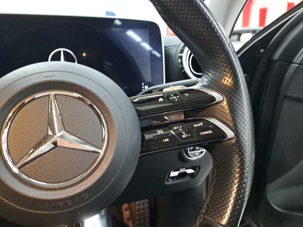 Mercedes Benz N/A 220D