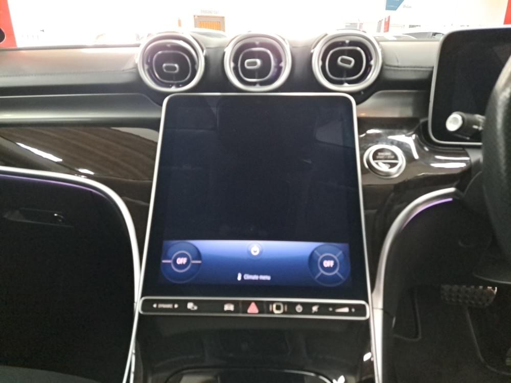 Mercedes Benz N/A 220D