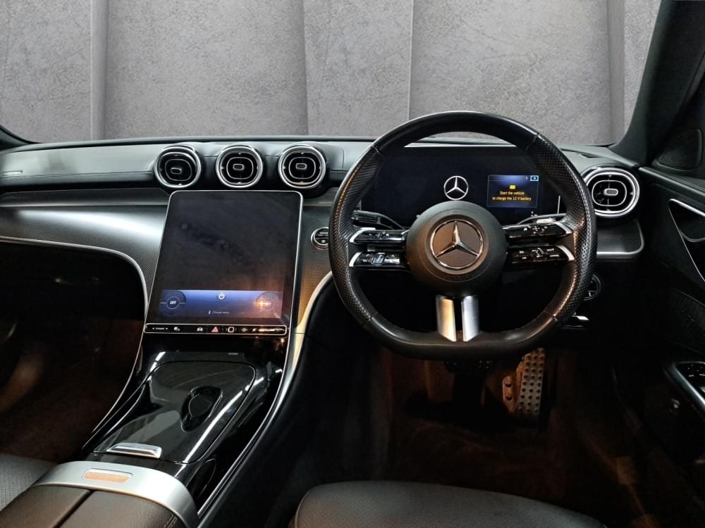 Mercedes Benz C-Class Sedan 200