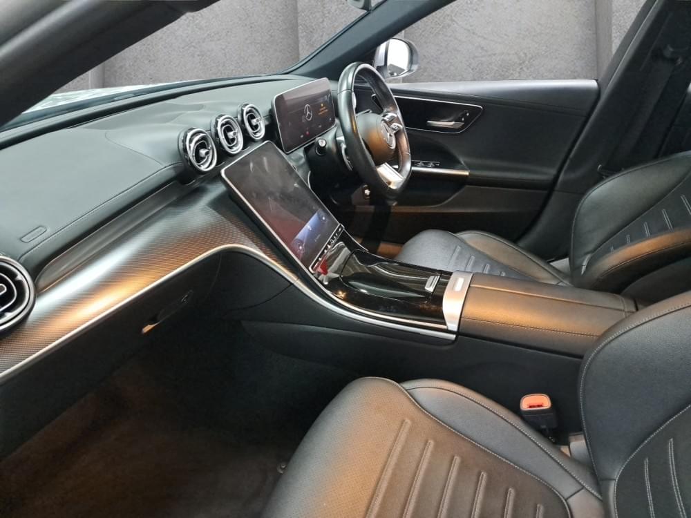Mercedes Benz C-Class Sedan 200