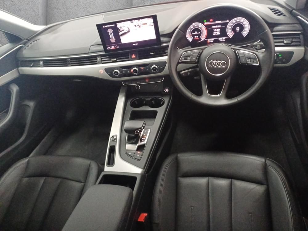 Audi A4 Sedan 35 Tfsi S Tronic Advanced