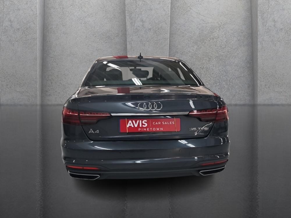 Audi A4 Sedan 35 Tfsi S Tronic Advanced