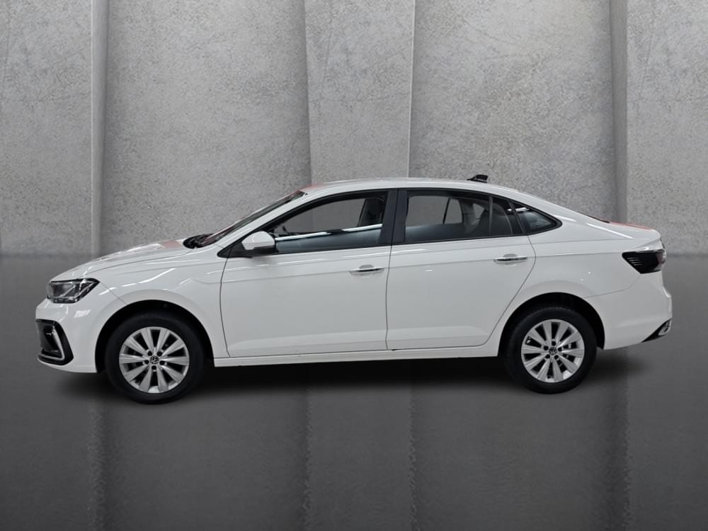 Volkswagen Polo Sedan 1.6 Life Tiptronic