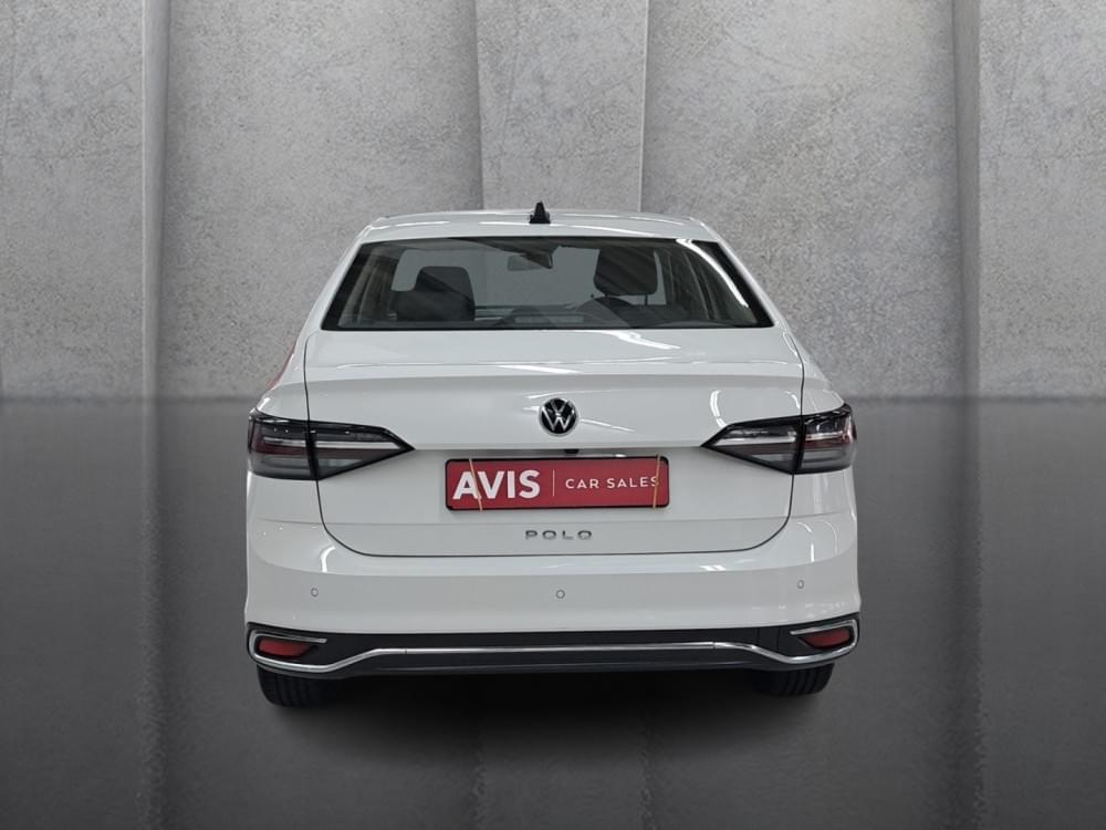 Volkswagen Polo Sedan 1.6 Life Tiptronic