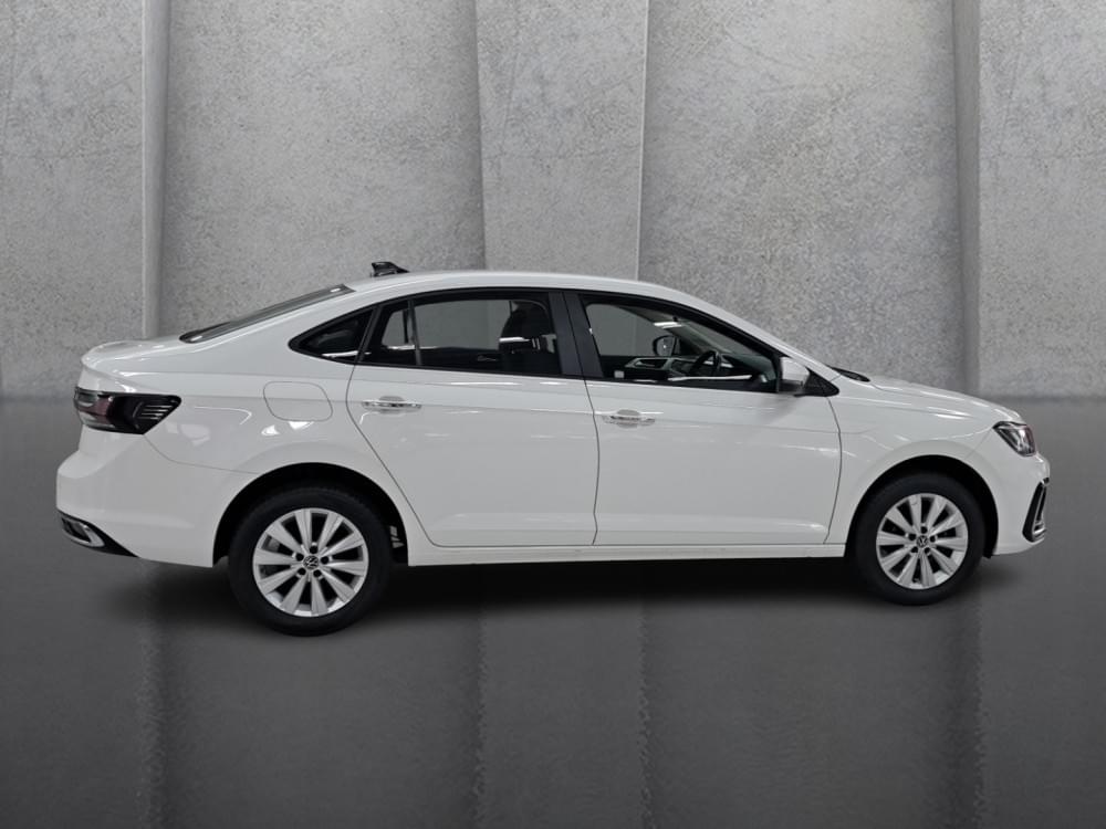 Volkswagen Polo Sedan 1.6 Life Tiptronic