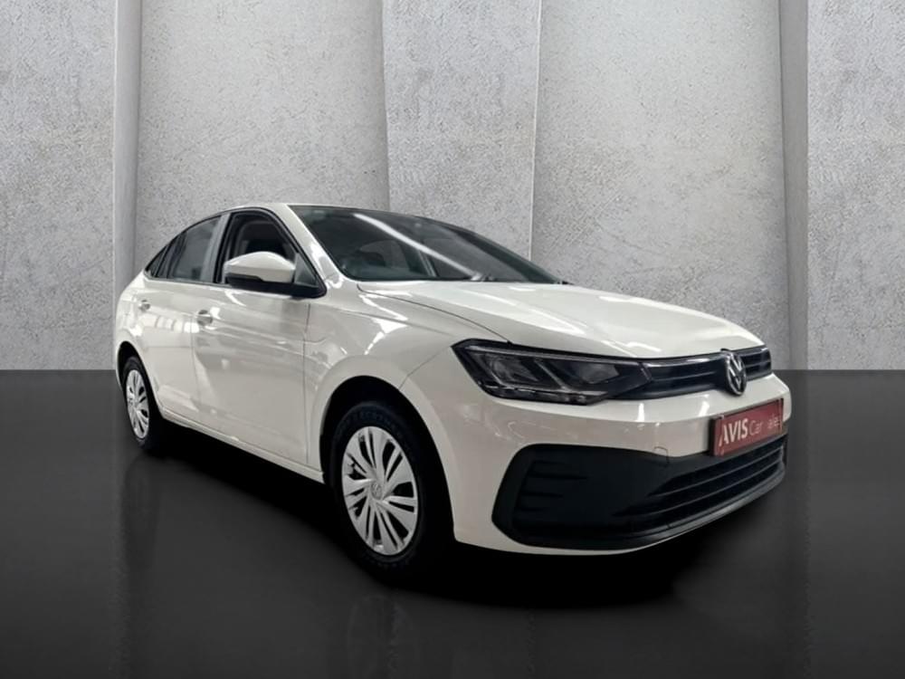 Volkswagen Polo Sedan 1.6 Base