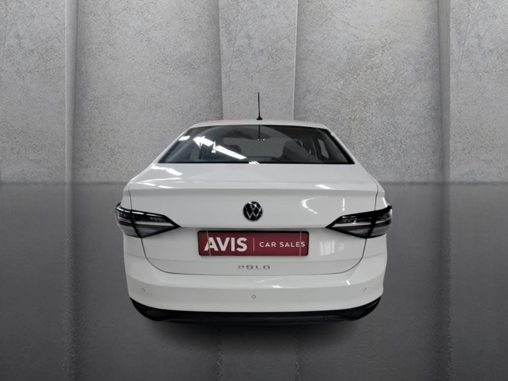 Volkswagen Polo Sedan 1.6 Base