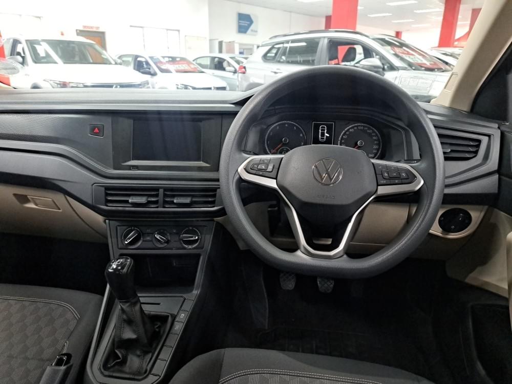 Volkswagen N/A 1.6 Base