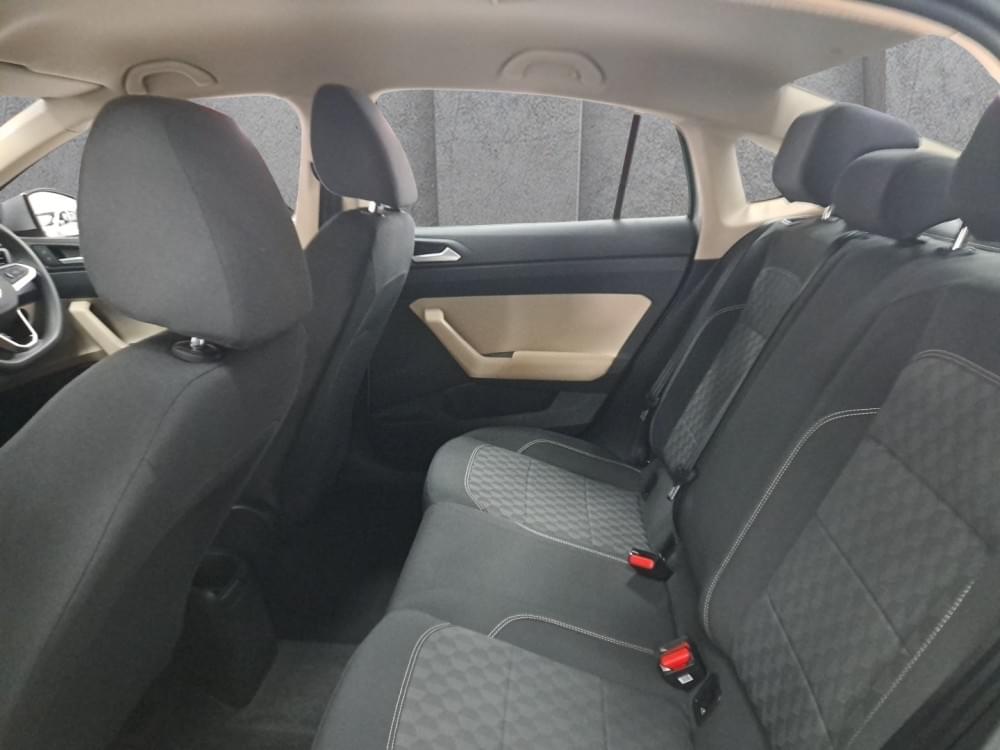 Volkswagen Polo Sedan 1.6 Tiptronic