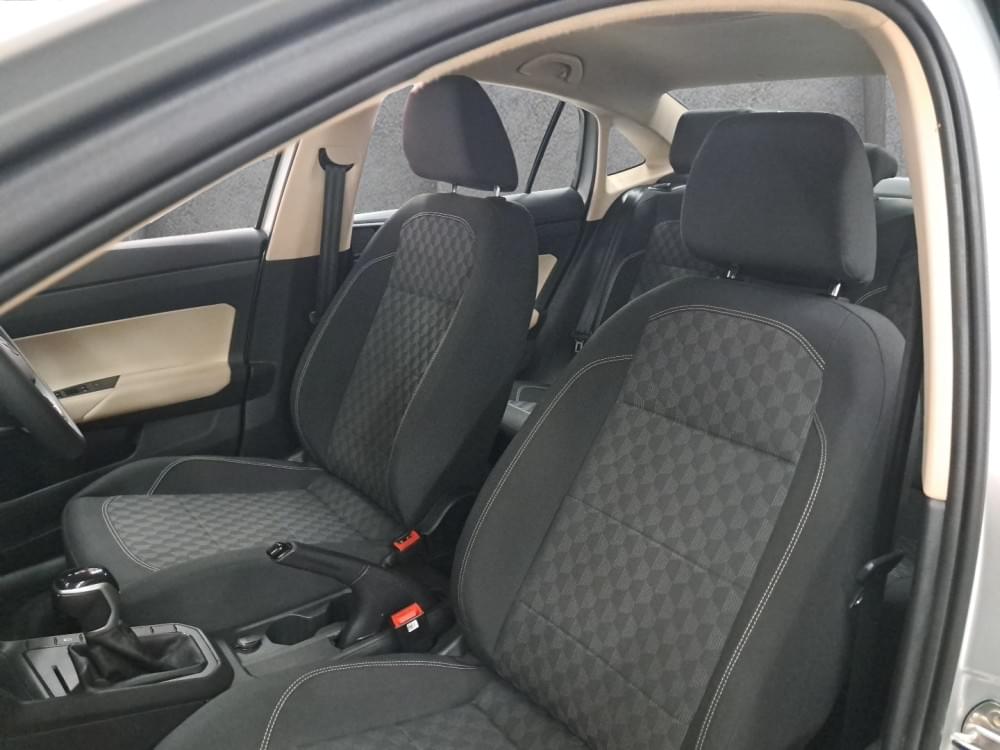Volkswagen Polo Sedan 1.6 Tiptronic