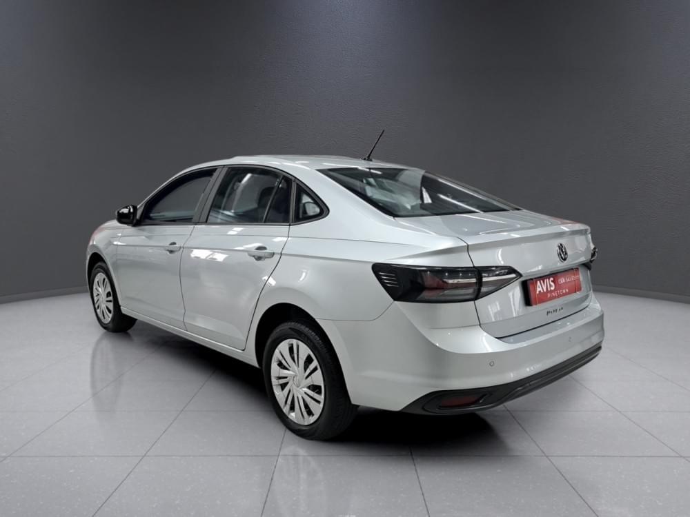 Volkswagen Polo Sedan 1.6 Base