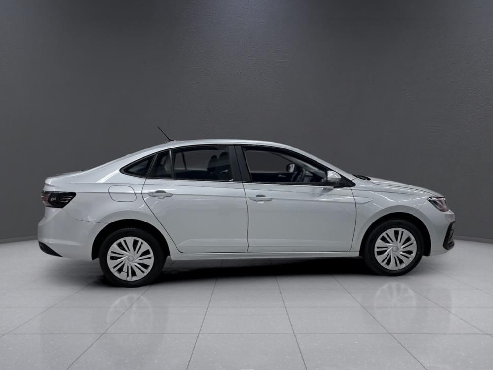 Volkswagen Polo Sedan 1.6 Base