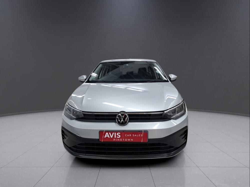 Volkswagen Polo Sedan 1.6 Base