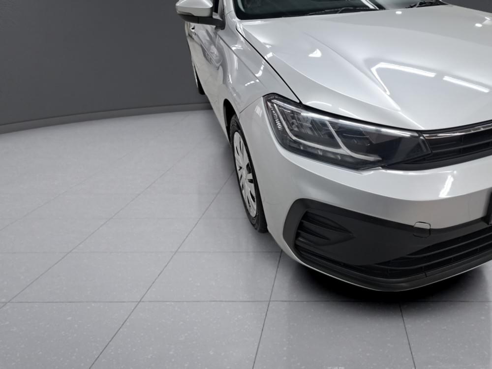 Volkswagen Polo Sedan 1.6 Base