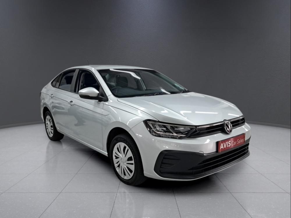 Volkswagen Polo Sedan 1.6 Base