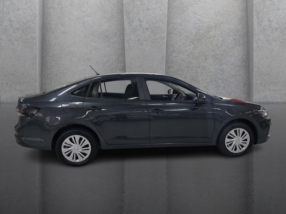 Volkswagen Polo Sedan 1.6 Base