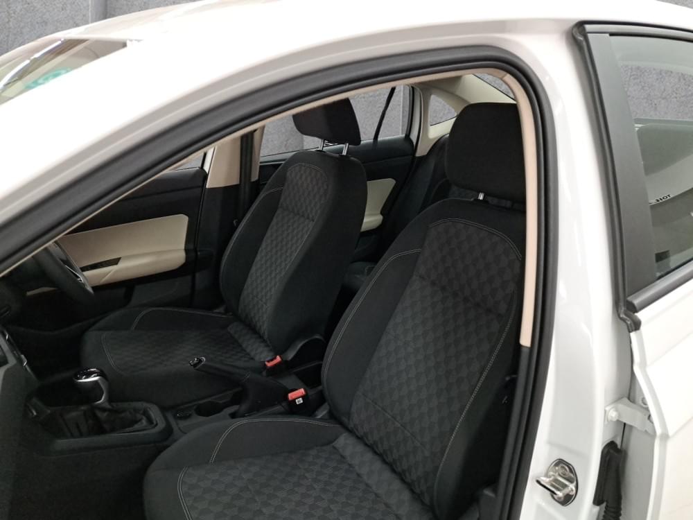 Volkswagen Polo Sedan 1.6 Tiptronic