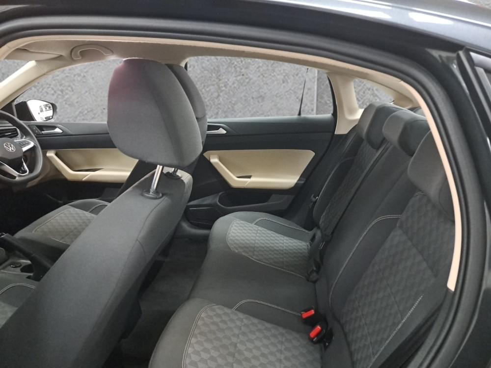 Volkswagen Polo Sedan 1.6 Tiptronic