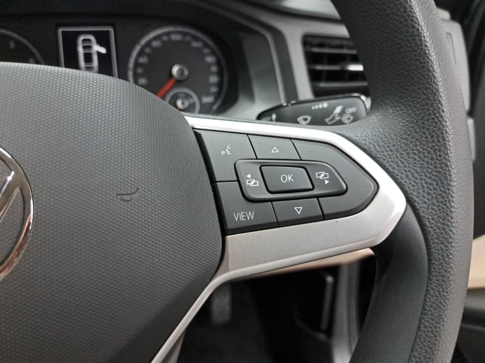 Volkswagen Polo Sedan 1.6 Tiptronic