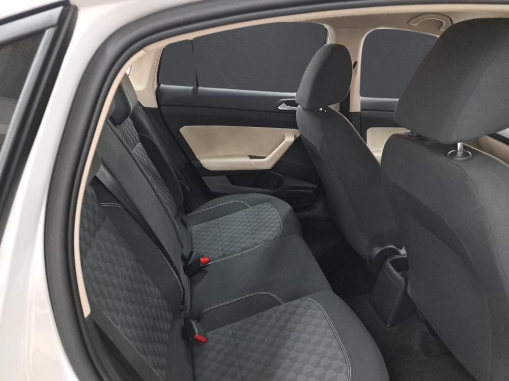 Volkswagen Polo Sedan 1.6 Tiptronic