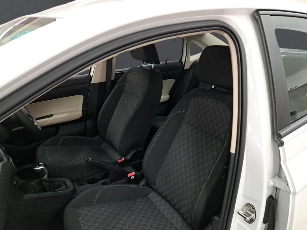 Volkswagen Polo Sedan 1.6 Tiptronic