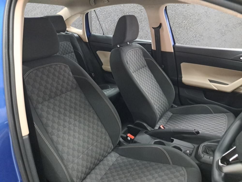 Volkswagen Polo Sedan 1.6 Tiptronic