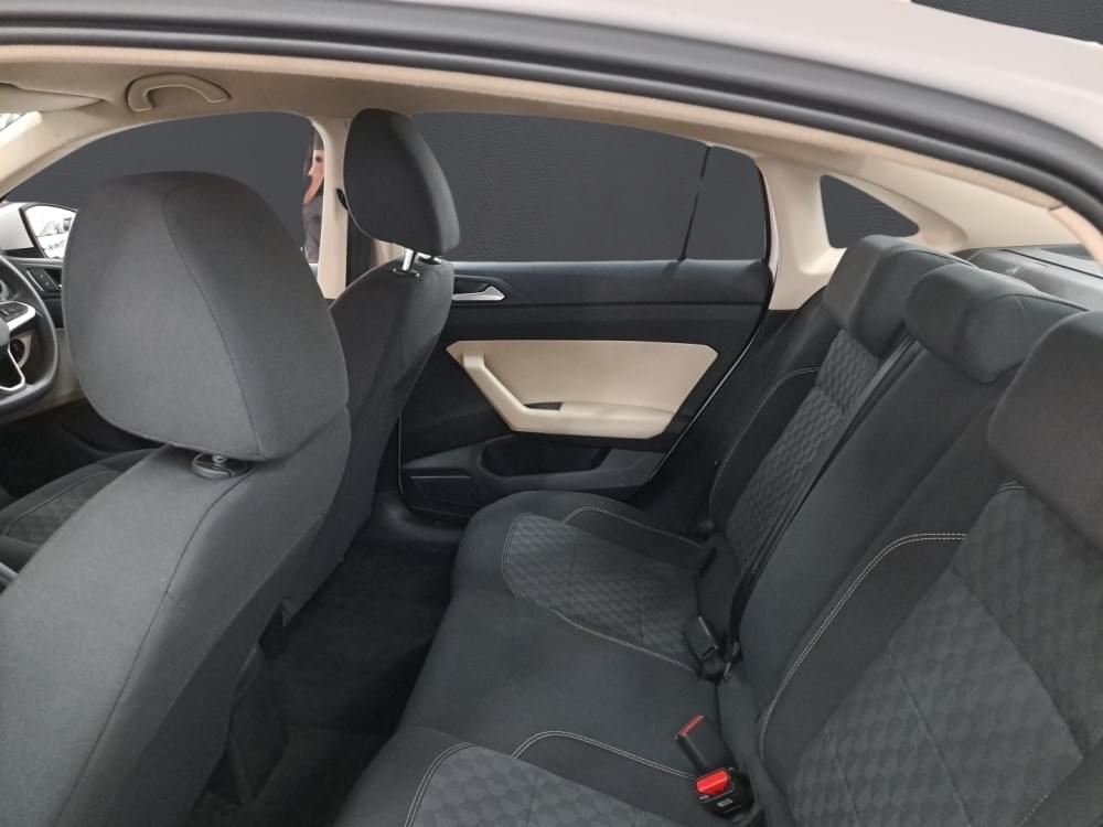 Volkswagen Polo Sedan 1.6 Tiptronic