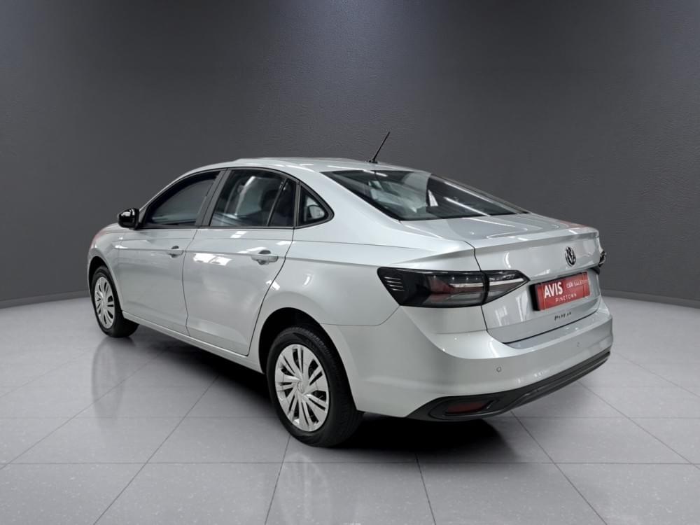 Volkswagen Polo Sedan 1.6 Base