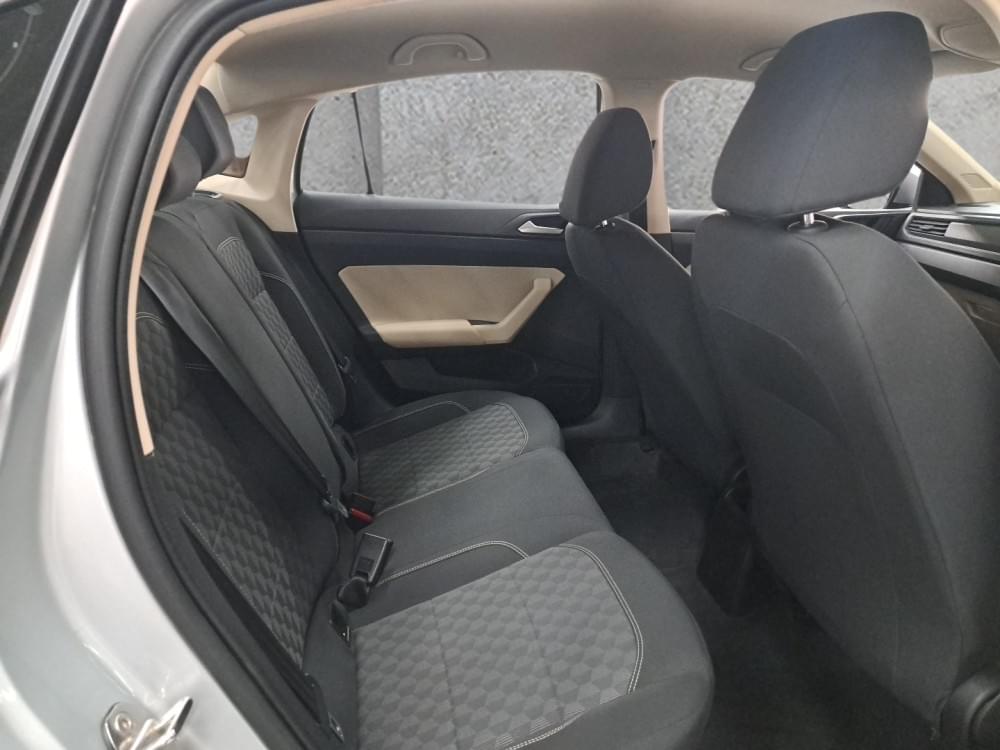 Volkswagen Polo Sedan 1.6 Tiptronic