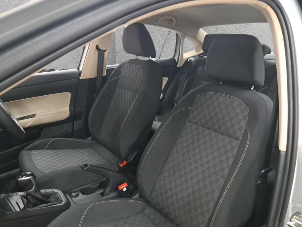 Volkswagen Polo Sedan 1.6 Tiptronic