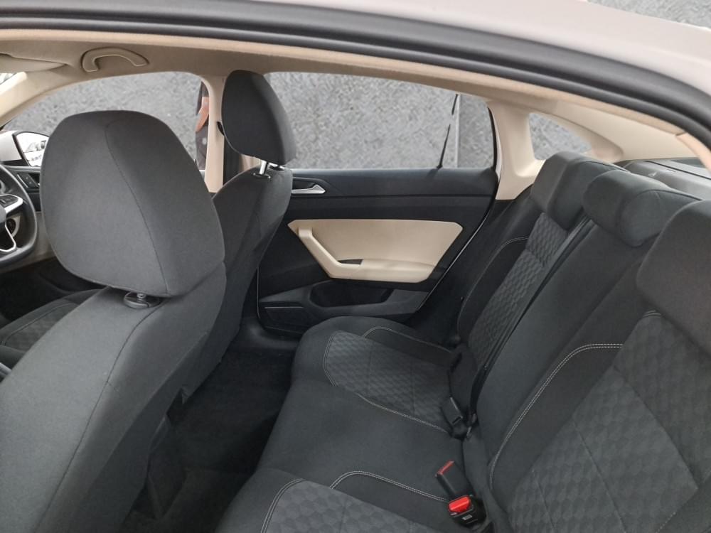 Volkswagen Polo Sedan 1.6 Tiptronic