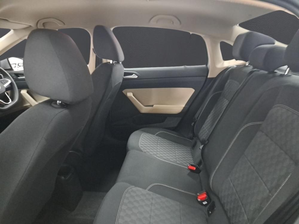 Volkswagen Polo Sedan 1.6 Tiptronic