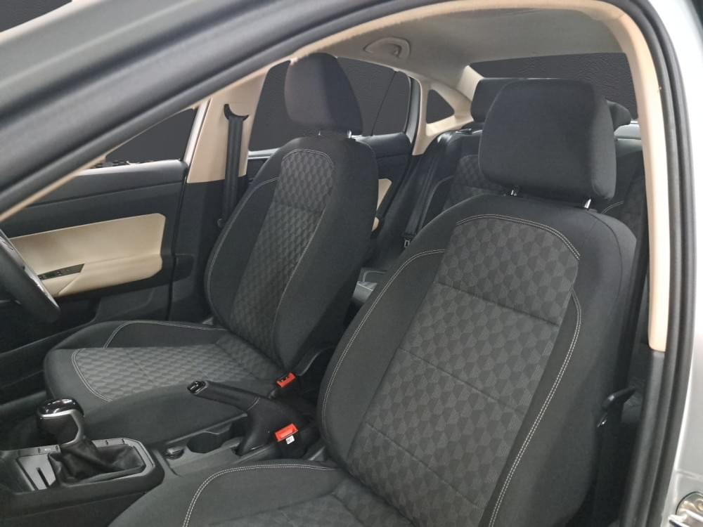 Volkswagen Polo Sedan 1.6 Tiptronic