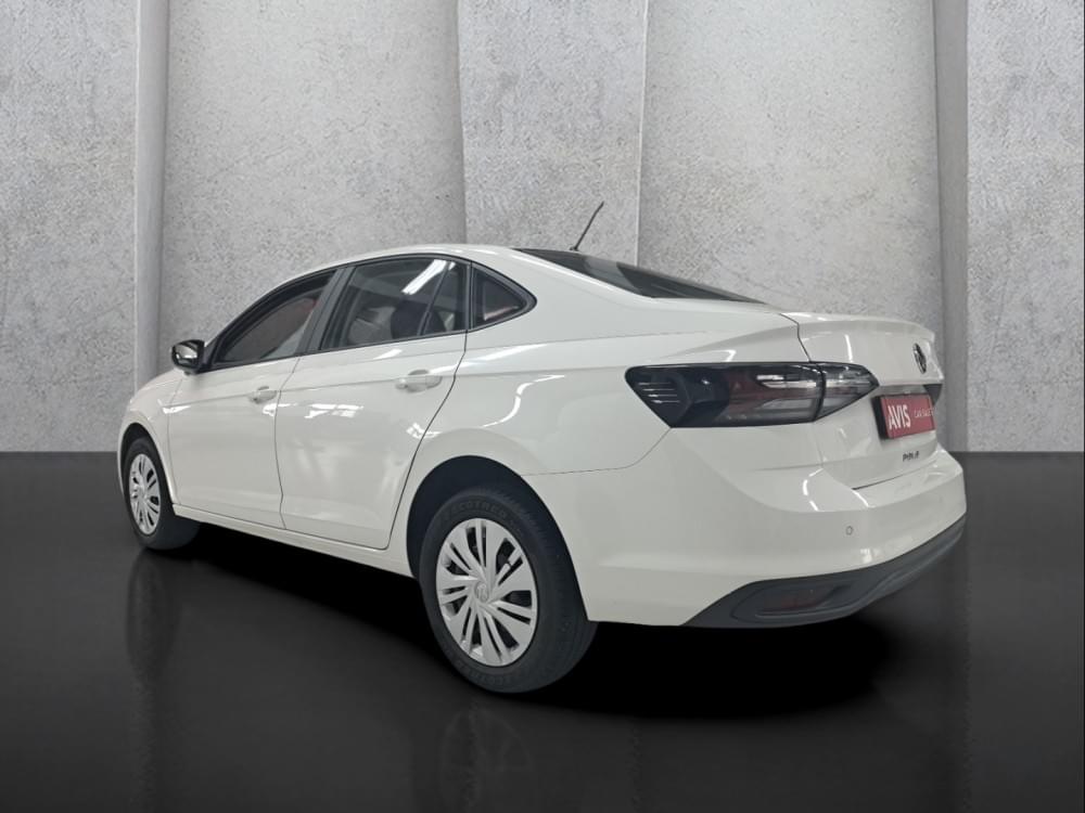 Volkswagen Polo Sedan 1.6 Base