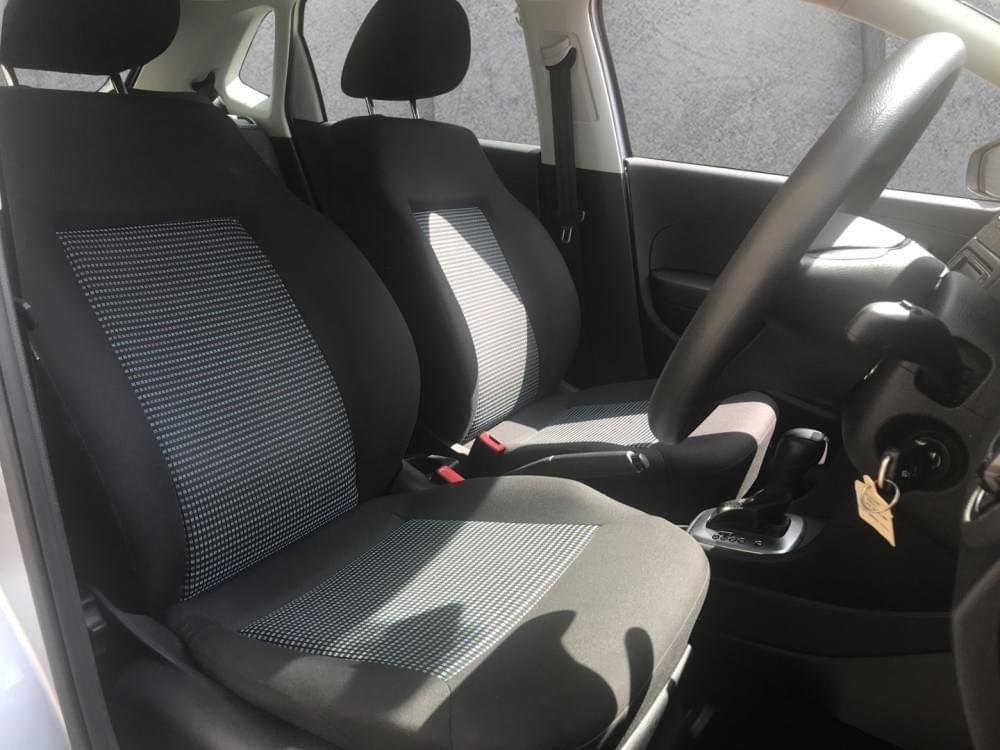 Volkswagen Polo Vivo Hatch 1.6 Comfortline Tiptronic